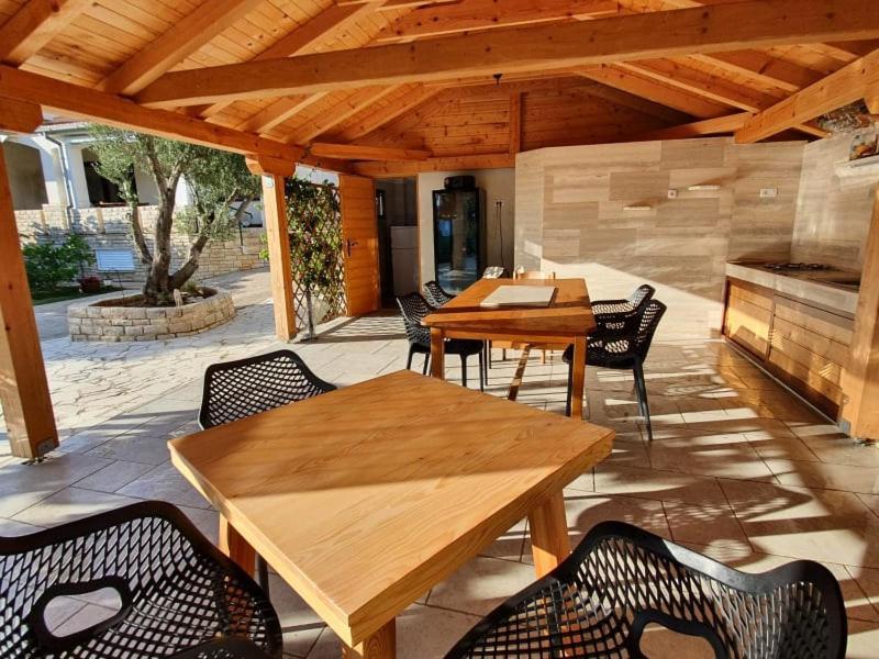 سفيتي بيتار Apartments And Rooms Rogic المظهر الخارجي الصورة